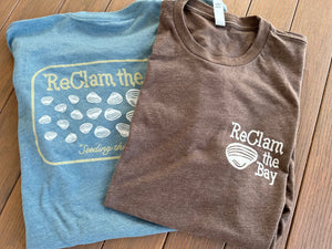 Jetty T Shirt: Clam Seed Design Shirt